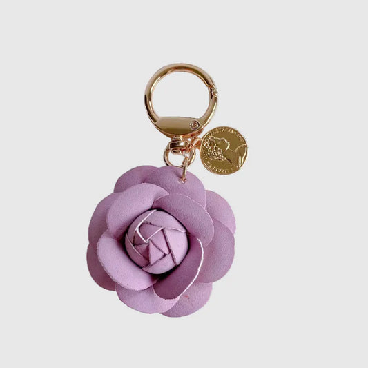 CAMELIA FLOWER LEATHER KEYCHAIN