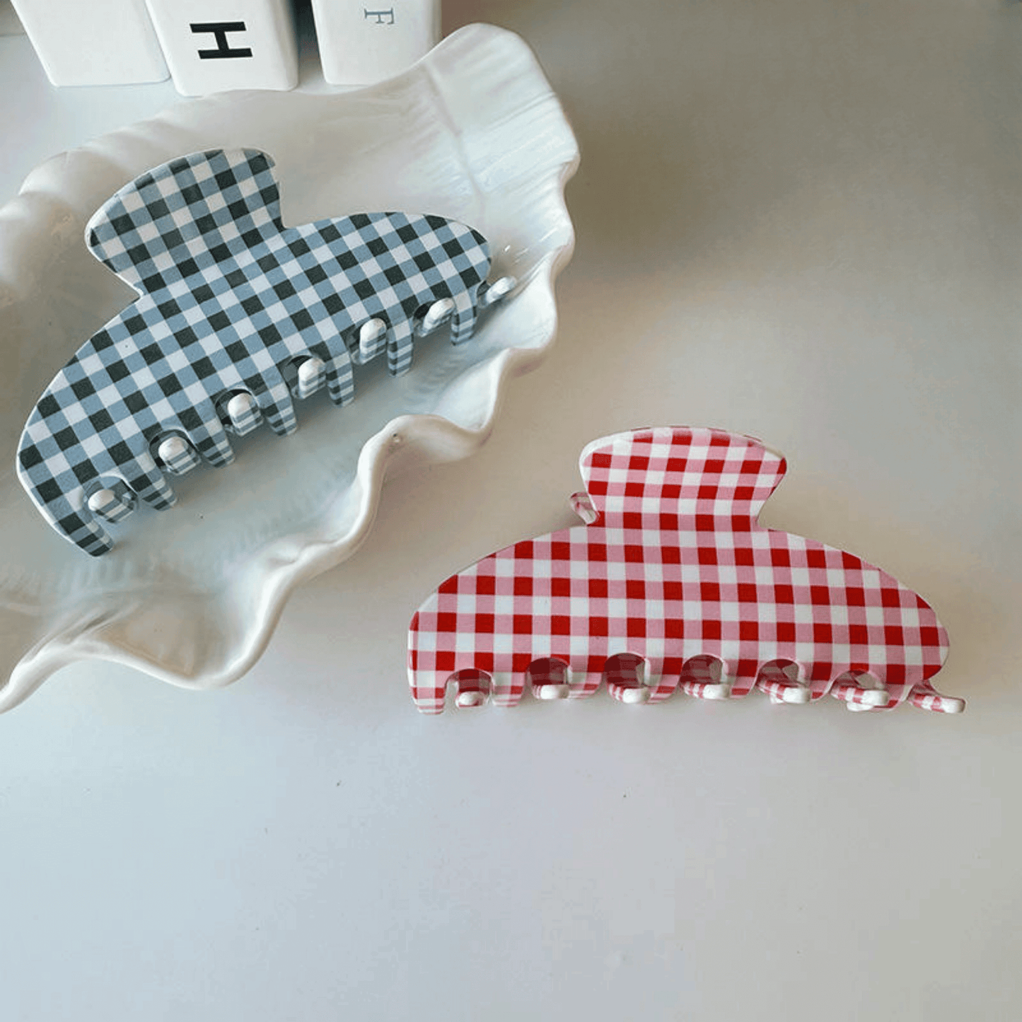 PICNIC GINGHAM HAIR CLIP
